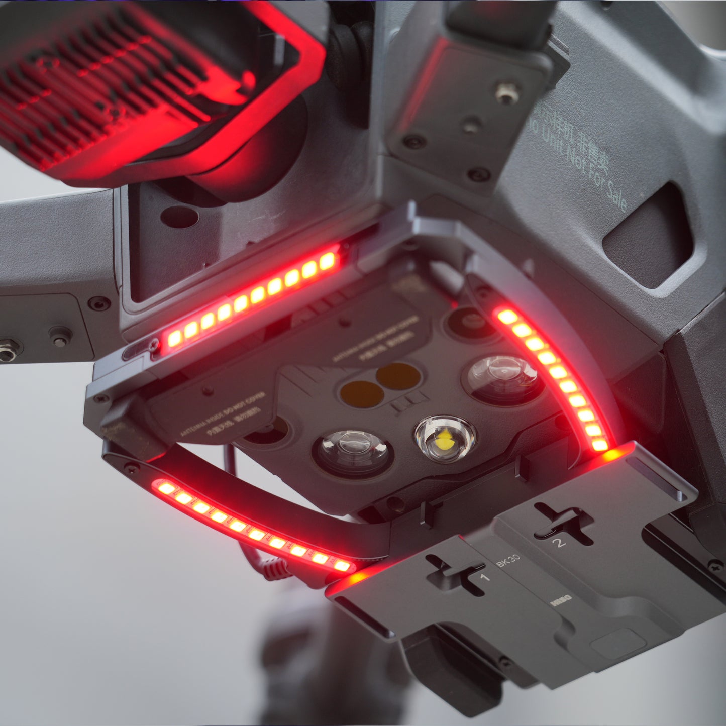 BK30 Red and blue flashing launcher | For M30