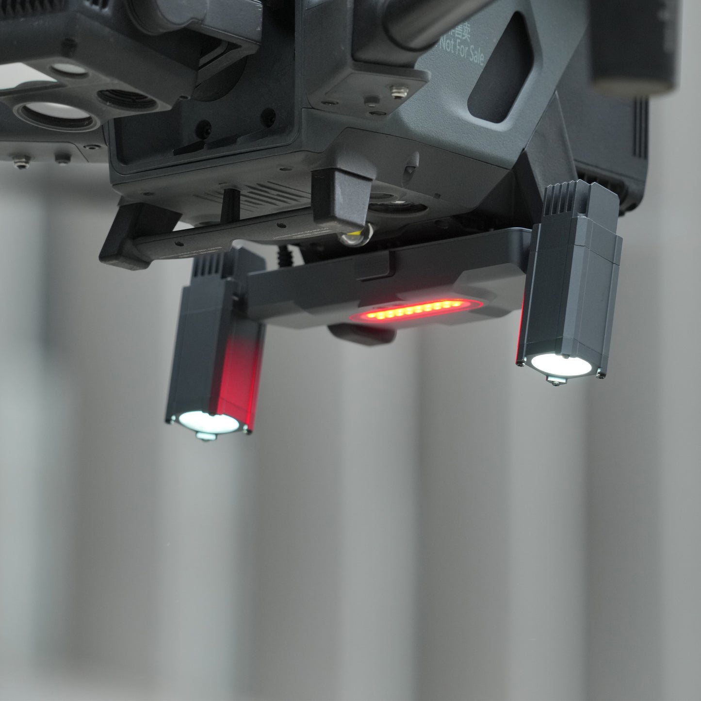 DJI Matrice 30|XL 30 Multi-function lighting system